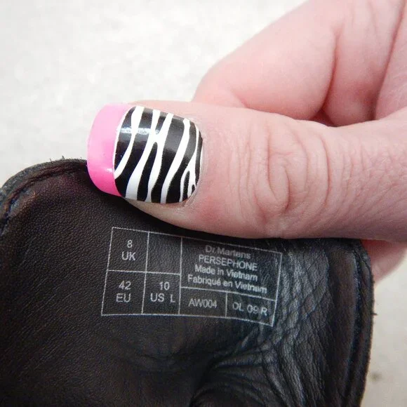 Doc Marten heeled boots - Picture 3 of 7